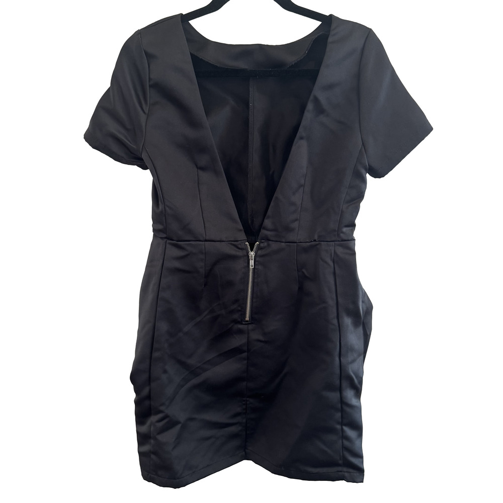 Glamorous Black Short Sleeve Dress Size S - Picture 4 of 5